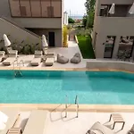 Thera Luxury Living Aparthotel