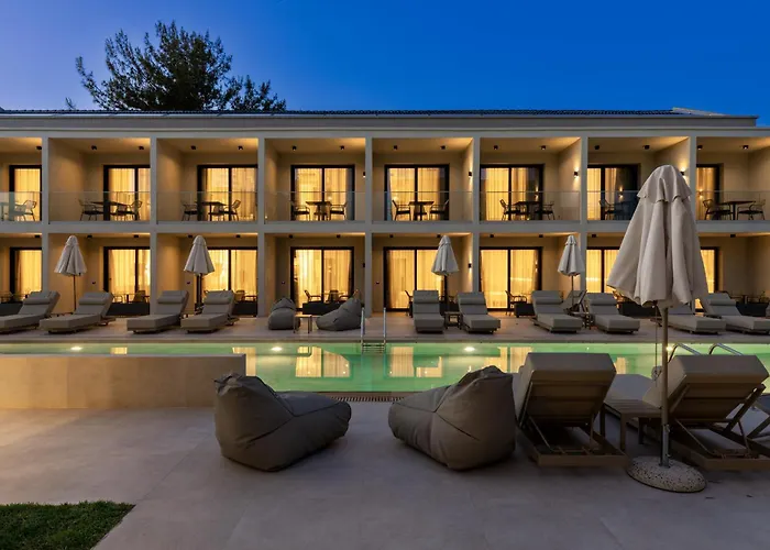 Hotel de apartamente Thera Luxury Living 3*