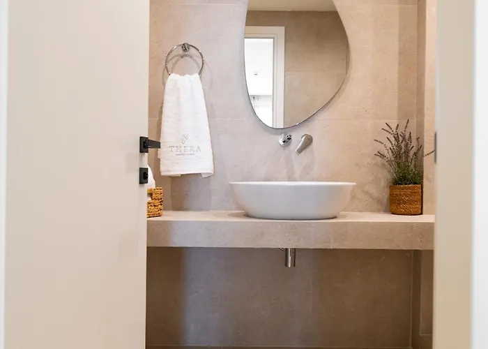 شقة فندقية Thera Luxury Living نيكيتي