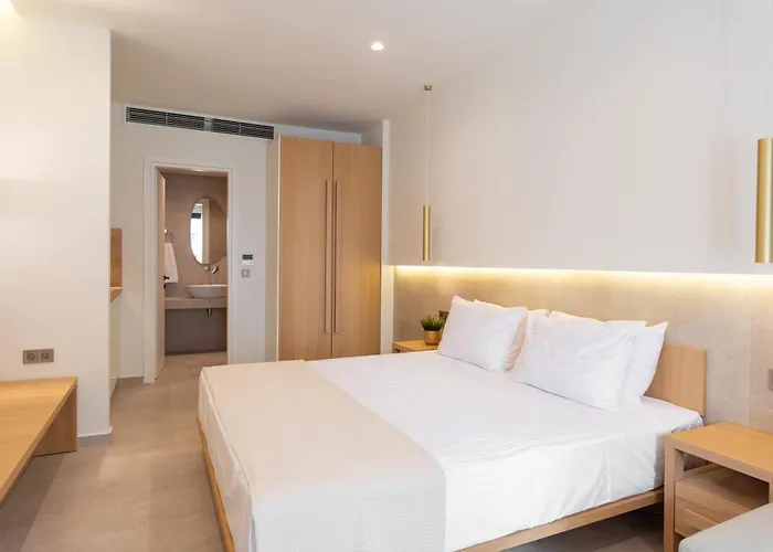 Thera Luxury Living 3*
