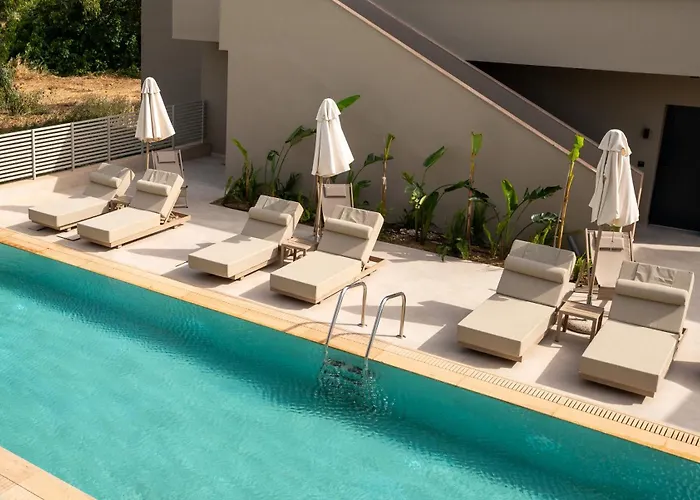 Thera Luxury Living 3* Nikiti (Sithonia)
